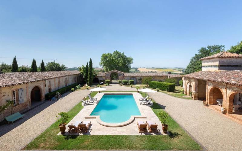 CHÂTEAU D'ISSUS - Piscine