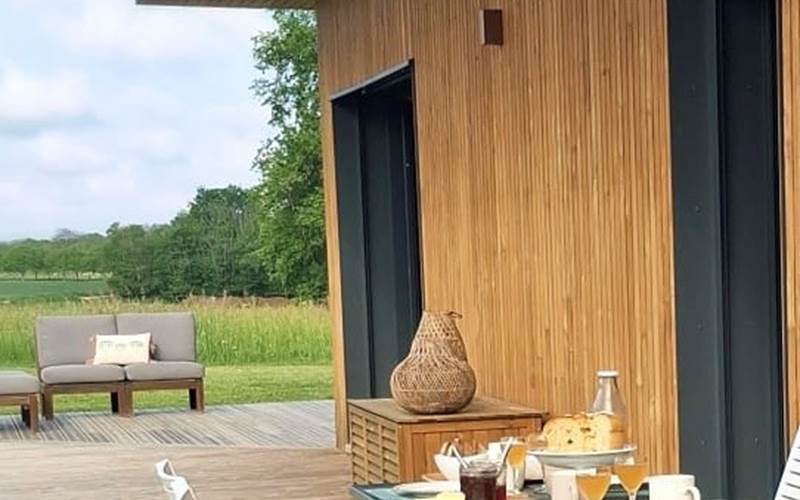 petit déjeuner sur la terrasse