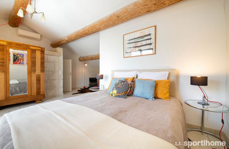 Mas-de-Martinet-chambre-Art-Deco