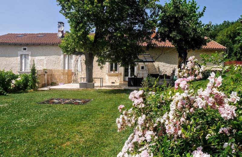 devant de la "villa maeltri"