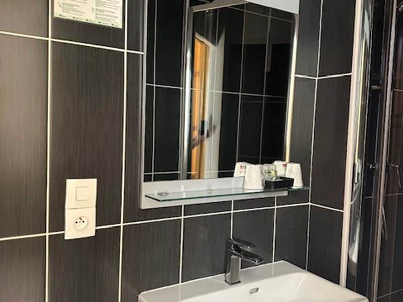 Chambre double confort au cœur de Biarritz