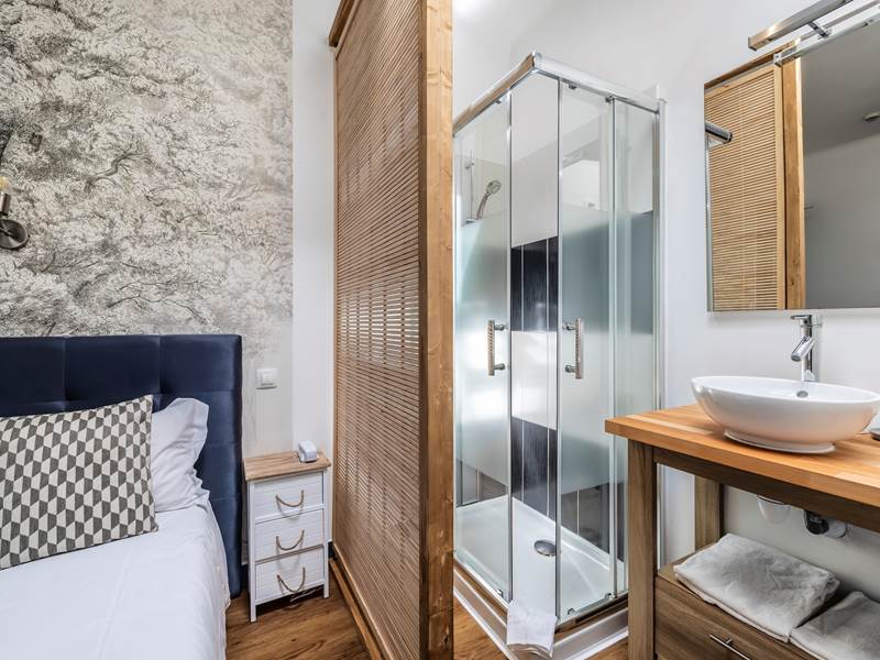 Chambre double standard au cœur de Biarritz