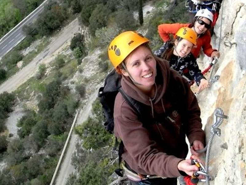 via-ferrata-du-thaurac-a-montpellier-et-vacances-actives-sportives-nature_1024x350-crop=1