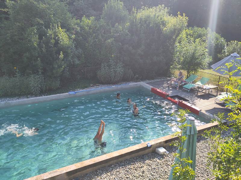 piscine anime´e