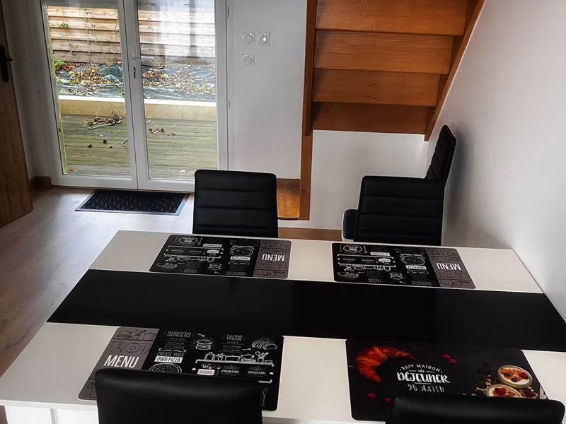 salle-a-manger-conviviale-bordeaux