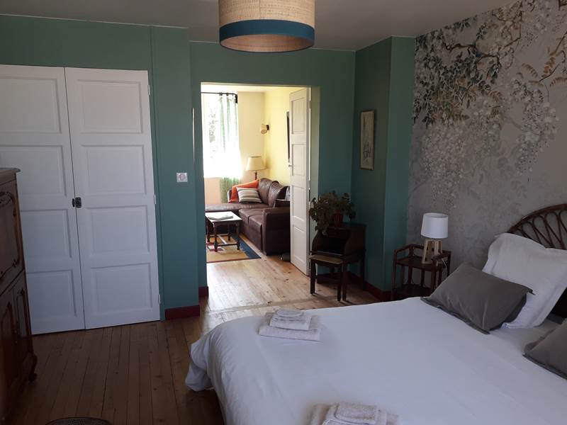 Chambre de la suite aux glycines