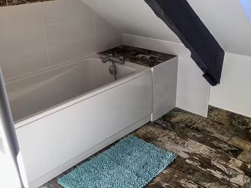 salle de bain chambre 3