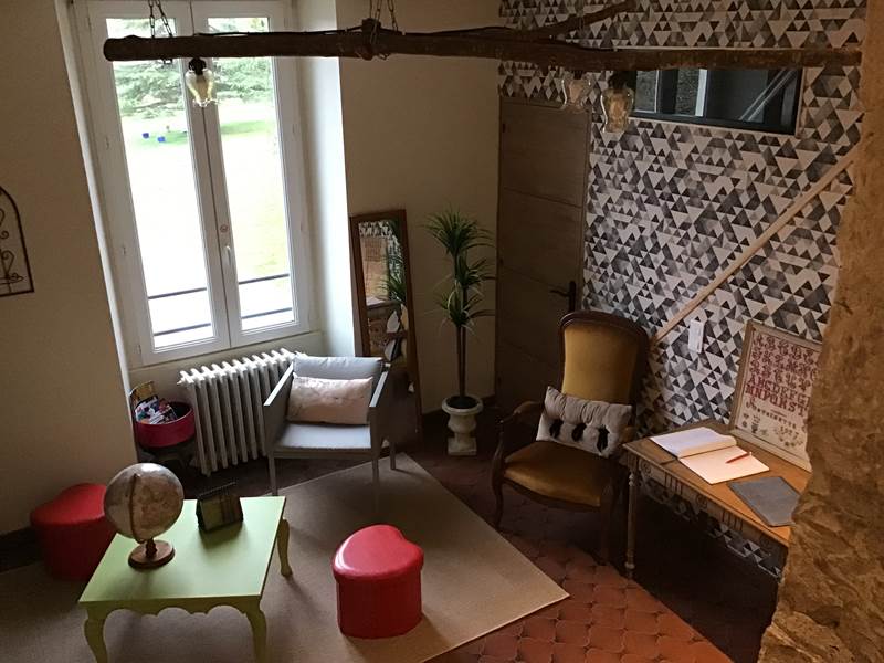 le salon d'accueil en commun