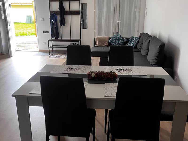 salle-a-manger-conviviale-bordeaux