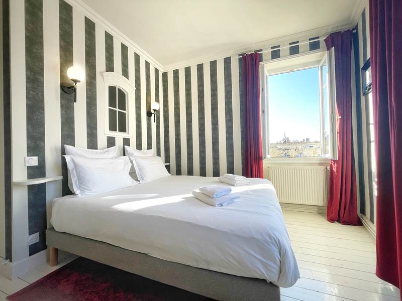 La Maison Voyage 41 - vue riviere chambre deux personnes - Suite Familiale Magie