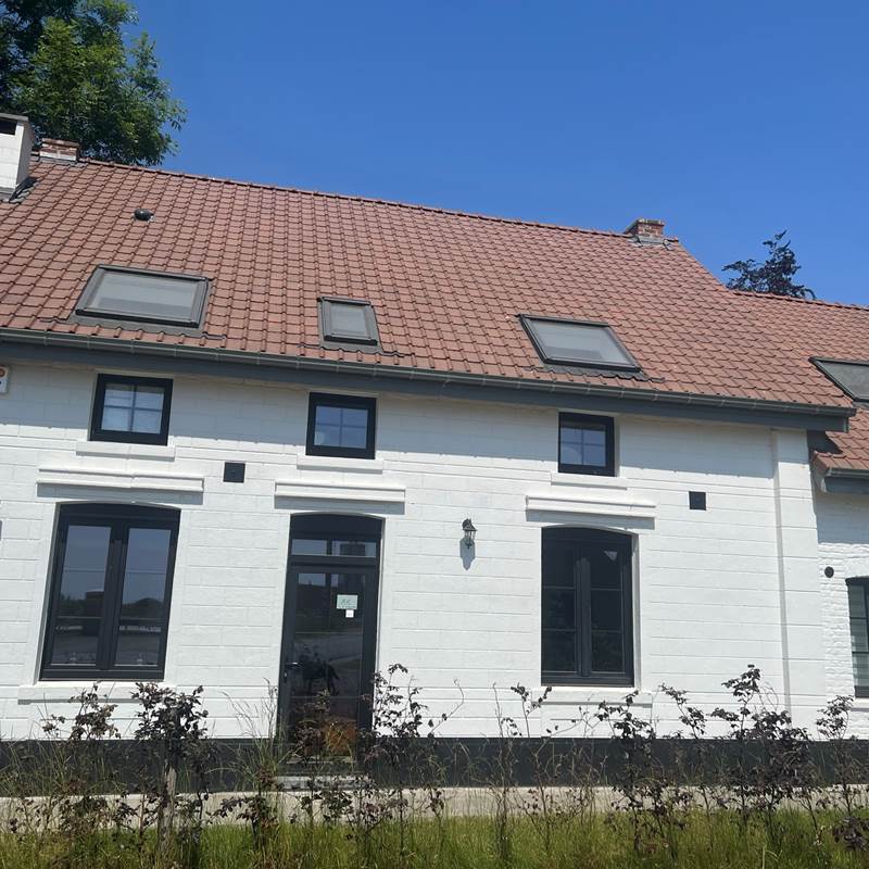 La façade avant
