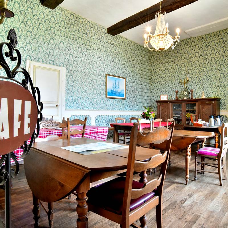 Salon vert  Petit déjeuners buffet