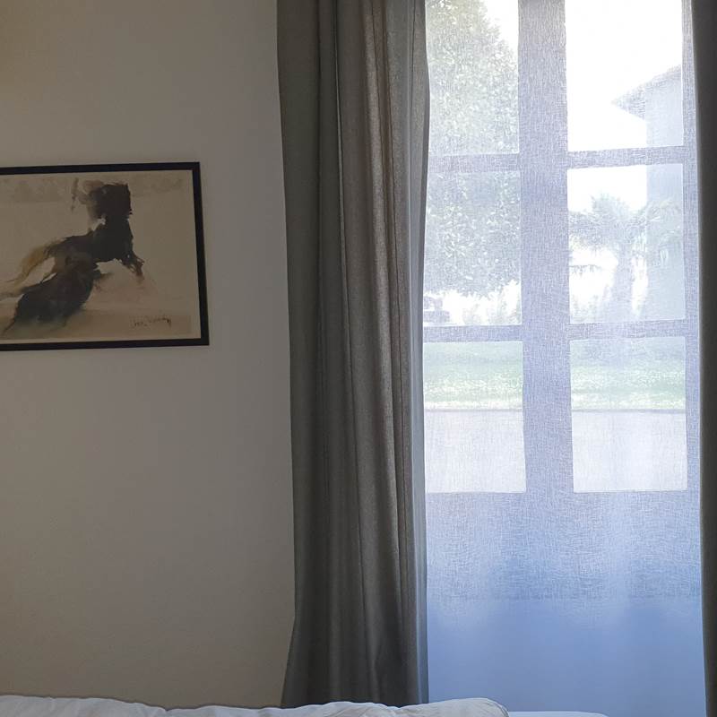 vue fenêtre jardin