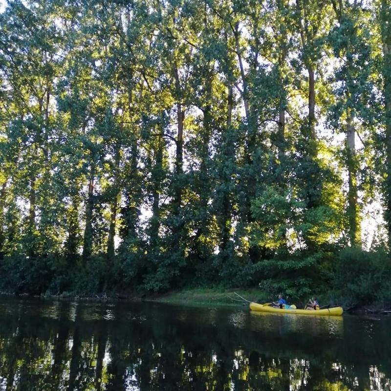 Mi ombre, mi soleil sur la Vézère avec Canoë Family-galerie