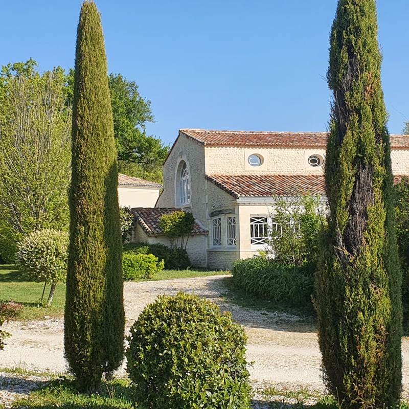 bâtiment Cyprès