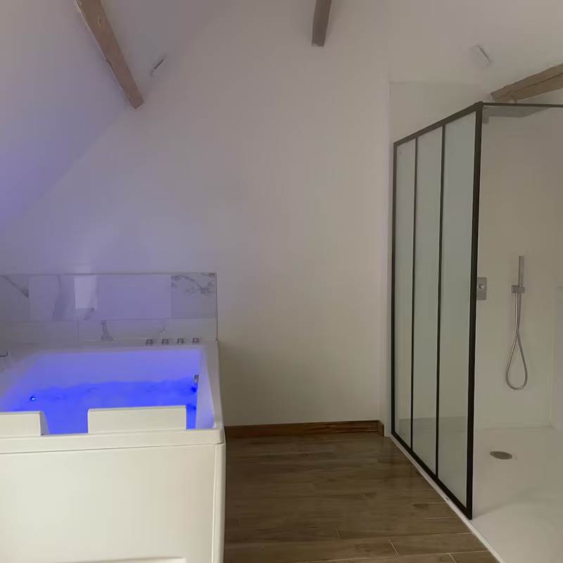 d3b9fe54-7479-4df0-ab5d-4891216083c3