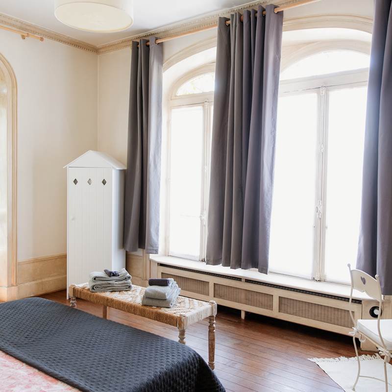 B&B La Poterne - Chambre d'hôtes Minérale à Epernay