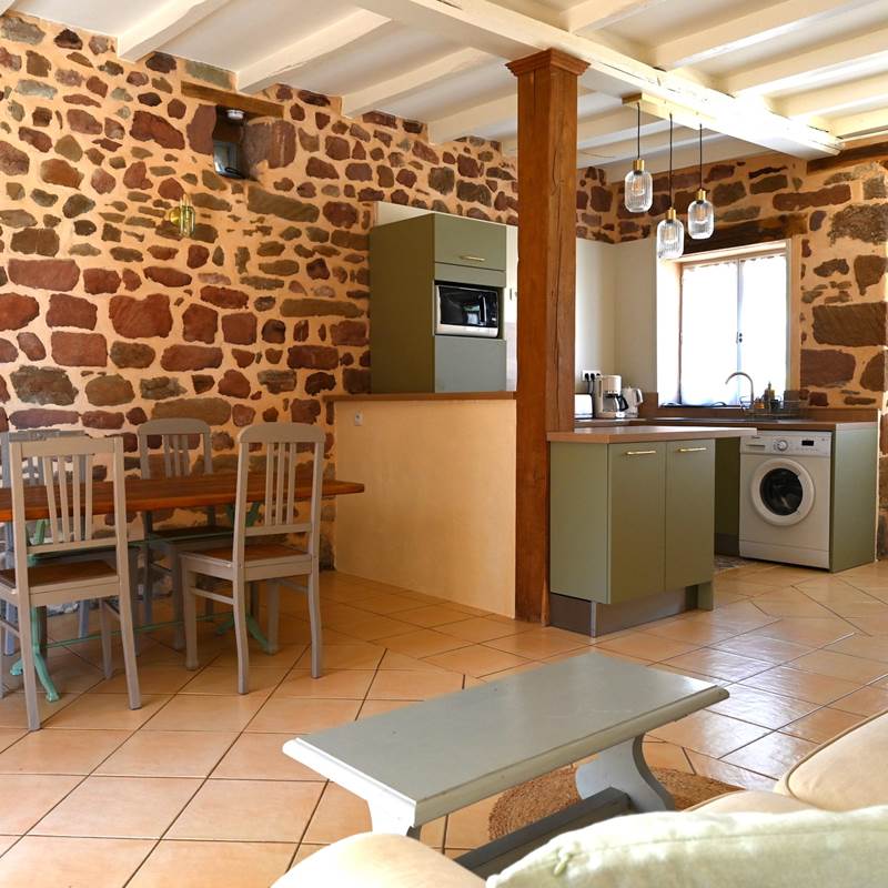 Giteslessources_objat_cotépré_salon (2)