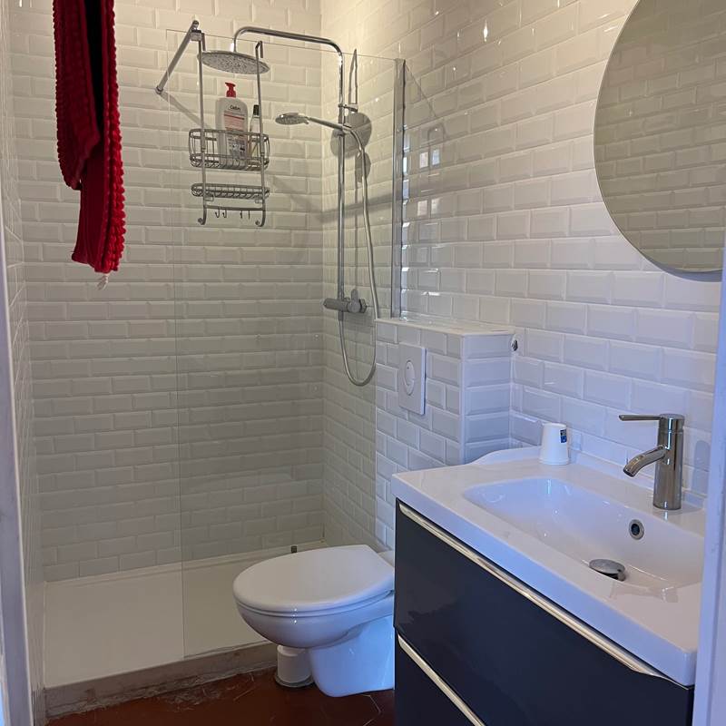 Le Mas Palegry chambres d'hôtes Perpignan chambre 3 Côté terrasse salle de bain 02