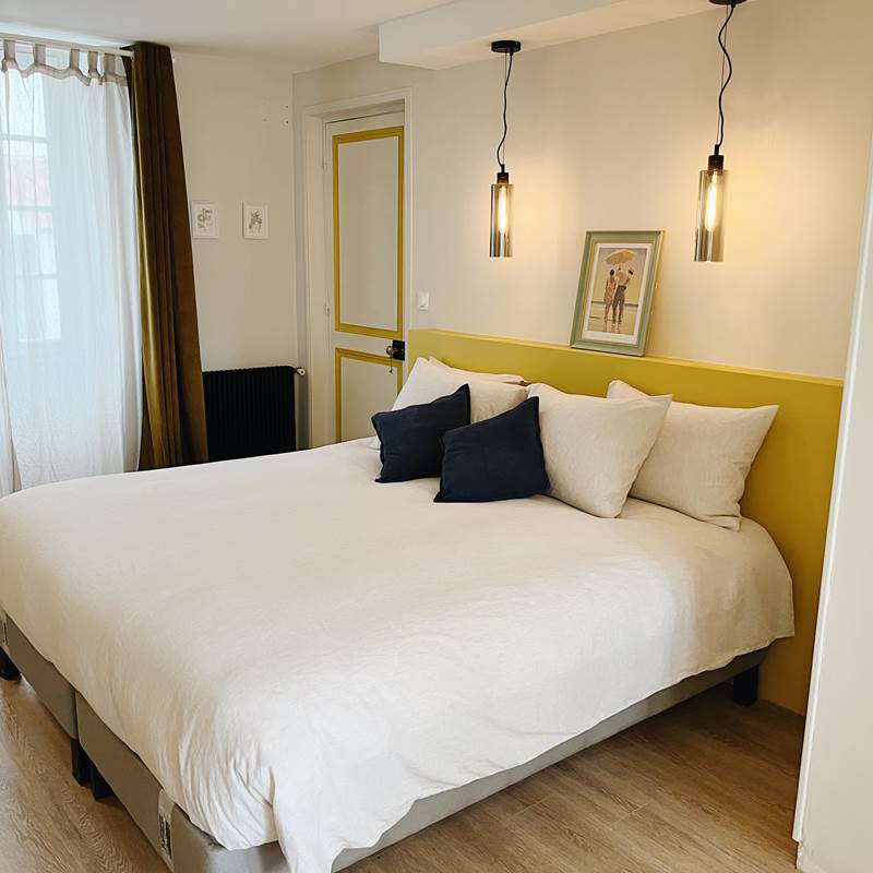 Chambre 1 - Domaine Labouroume - chambre d'hote a la campagne 3