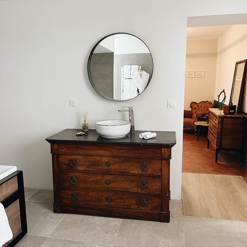 Chambre 2 - Domaine Labouroume - chambre d'hote a la campagne4