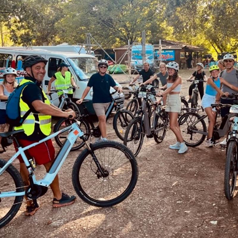 Bee's Canoë-galerie