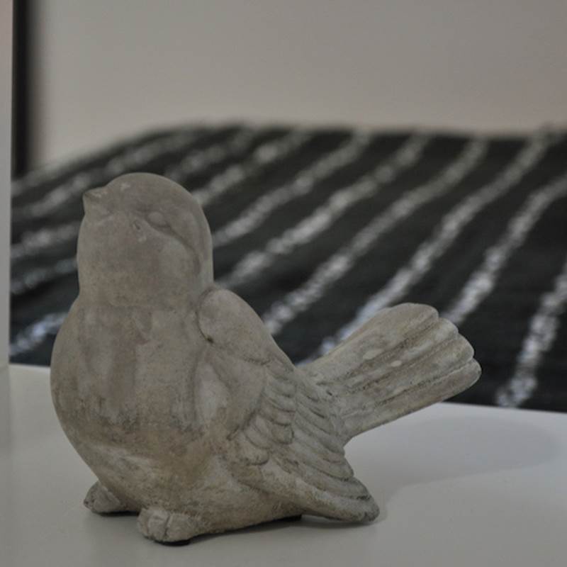 Un oiseau dans son nid !