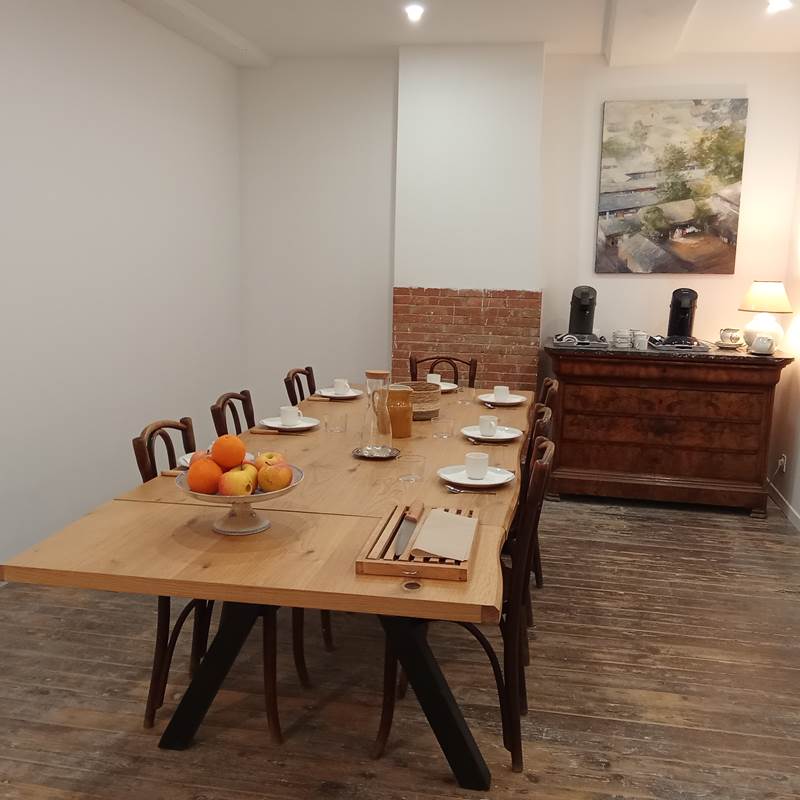 Le Mas Palegry chambres d'hôtes salle à manger 02