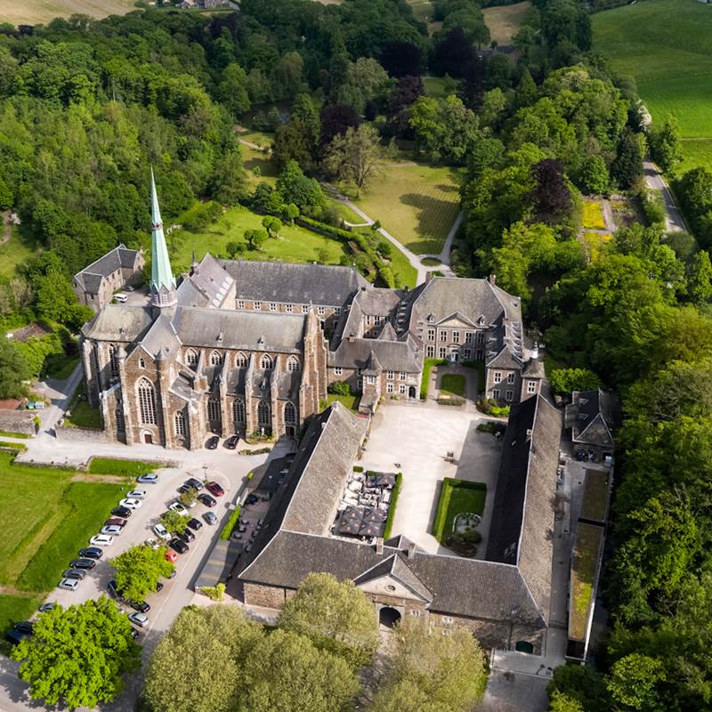 ABBAYE-Brasserie-ValDieu-aerial-2023-img-around