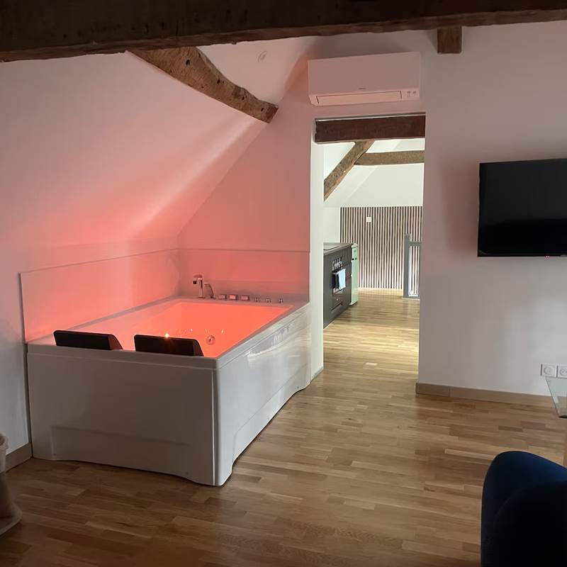 402e911e-0d11-4cf5-8d8a-ba954398c3a0