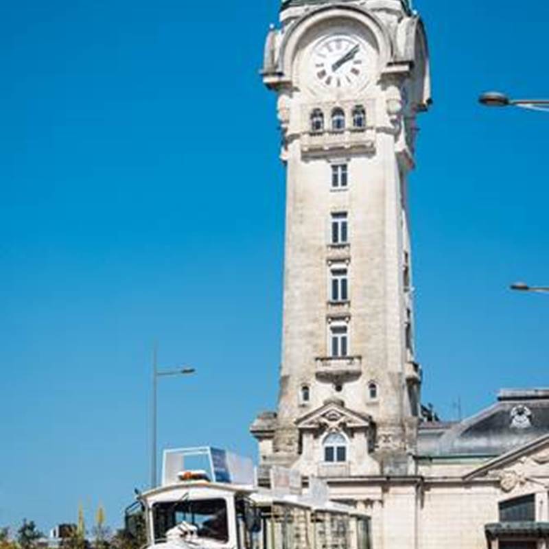 Petit train de touristique de Limoges, gare des bénédictins-galerie