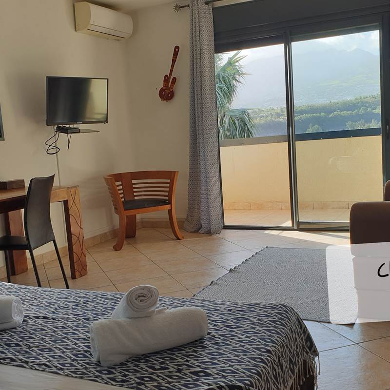 Chambre 6 Papangue avec balcon 32m2