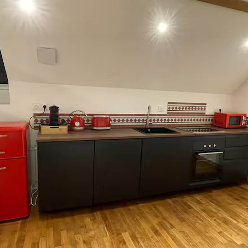 407d1975-6bed-4a4d-a280-efa38248c6dc