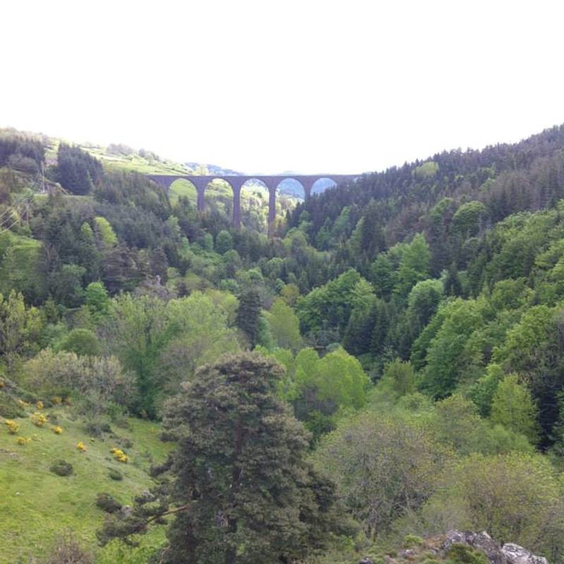 Viaduc-Recoumene-Puy-en-velay-43-saut-elastique-galerie