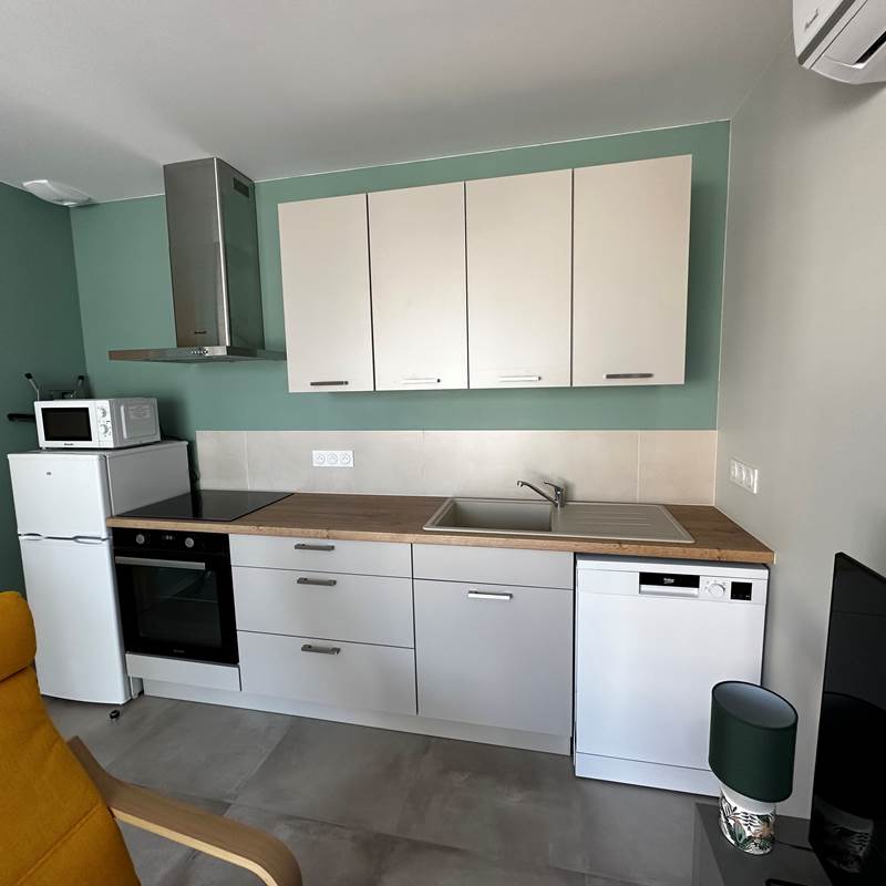 Logement 2 Equilibre LE MAINE LOREVA CONSTANT vue cuisine