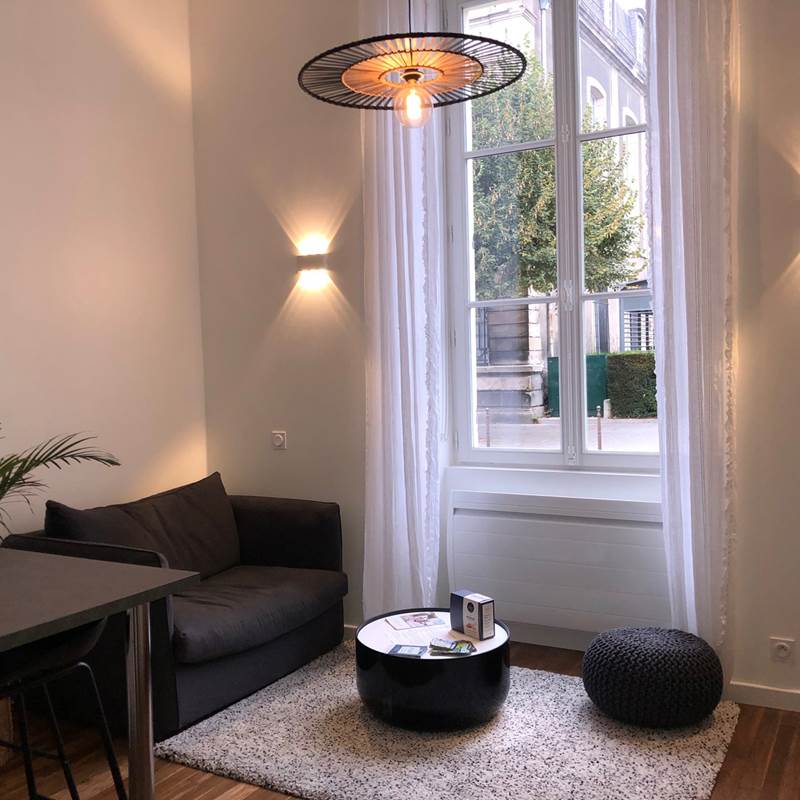 le salon très lumineux