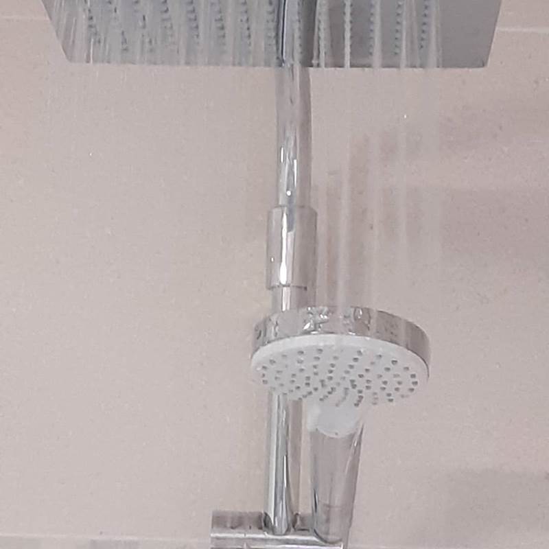 Douche et douchette GROHE rénovation juin 2021 Le Ranch des Lacs