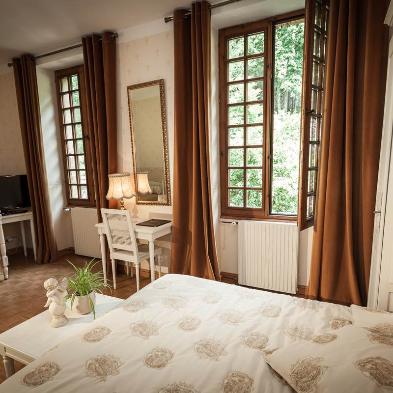 Hostellerie du grand duc chambre familiale 1-presta