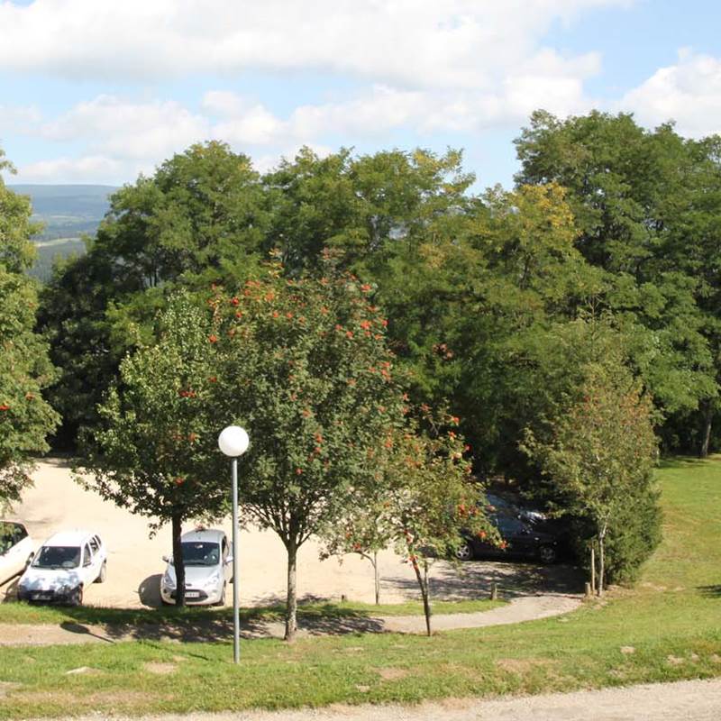 Les Chalets de la Margeride: Aperçu du parking privé