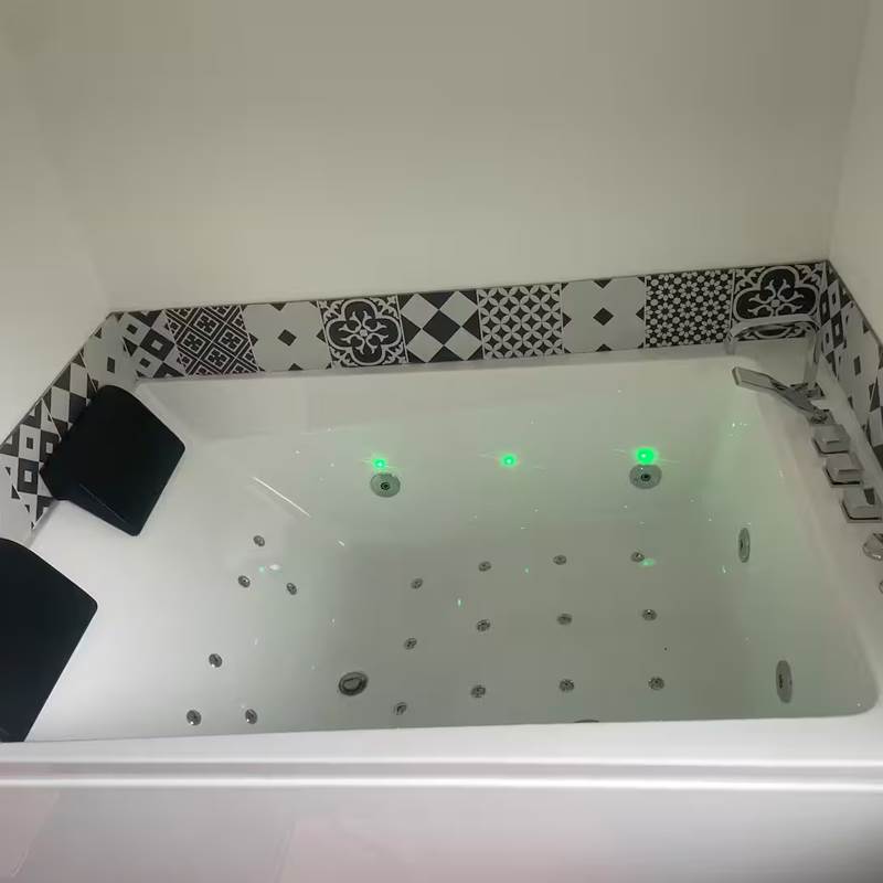 fd2a8540-b21f-4dfc-b180-cc390c4702b7