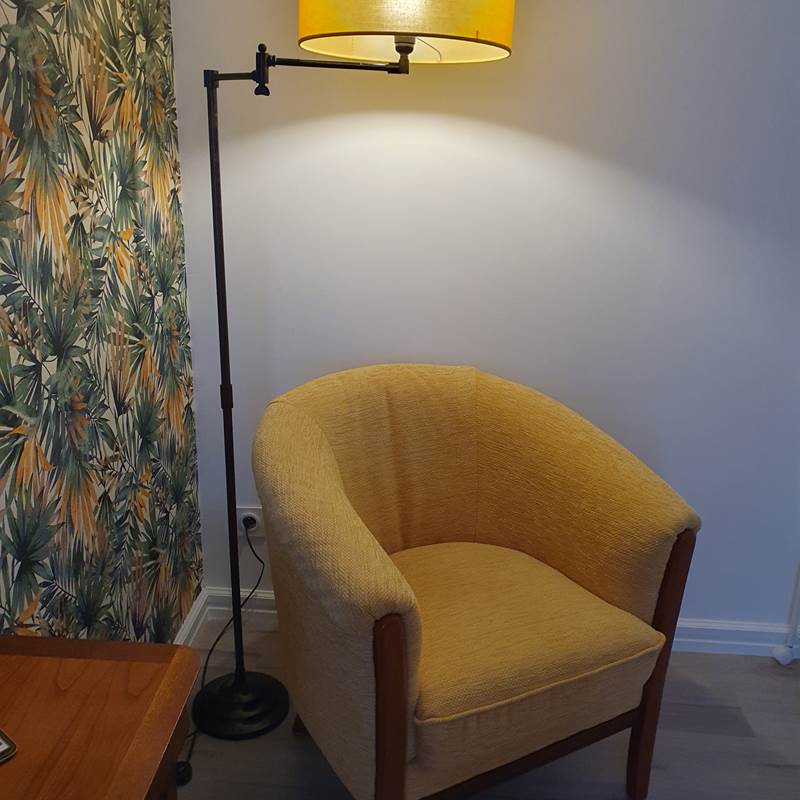 fauteuil lampe 2