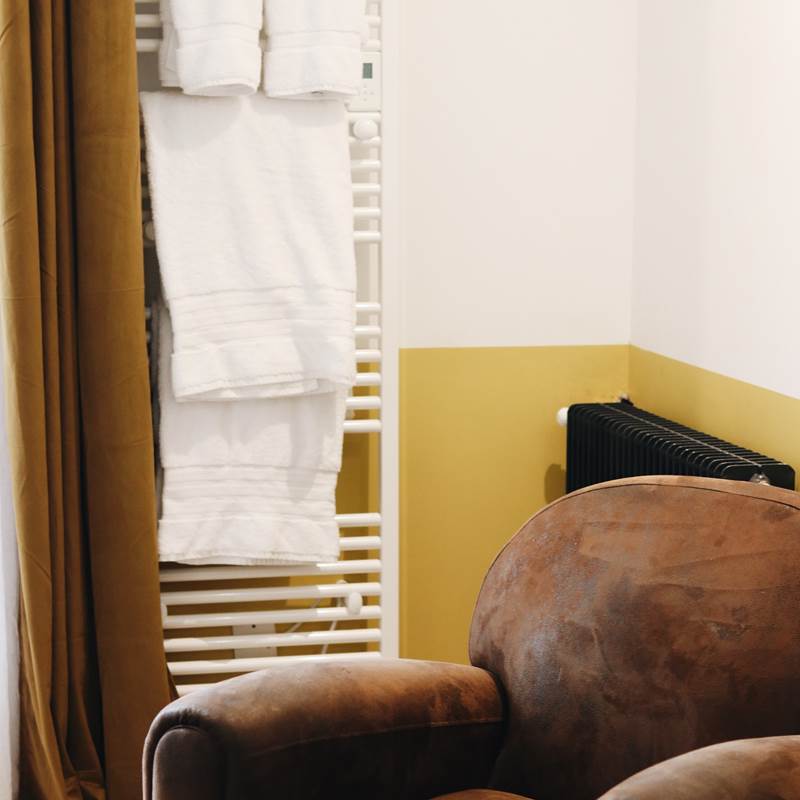 Chambre 1 - Domaine Labouroume - chambre d'hote a la campagne6