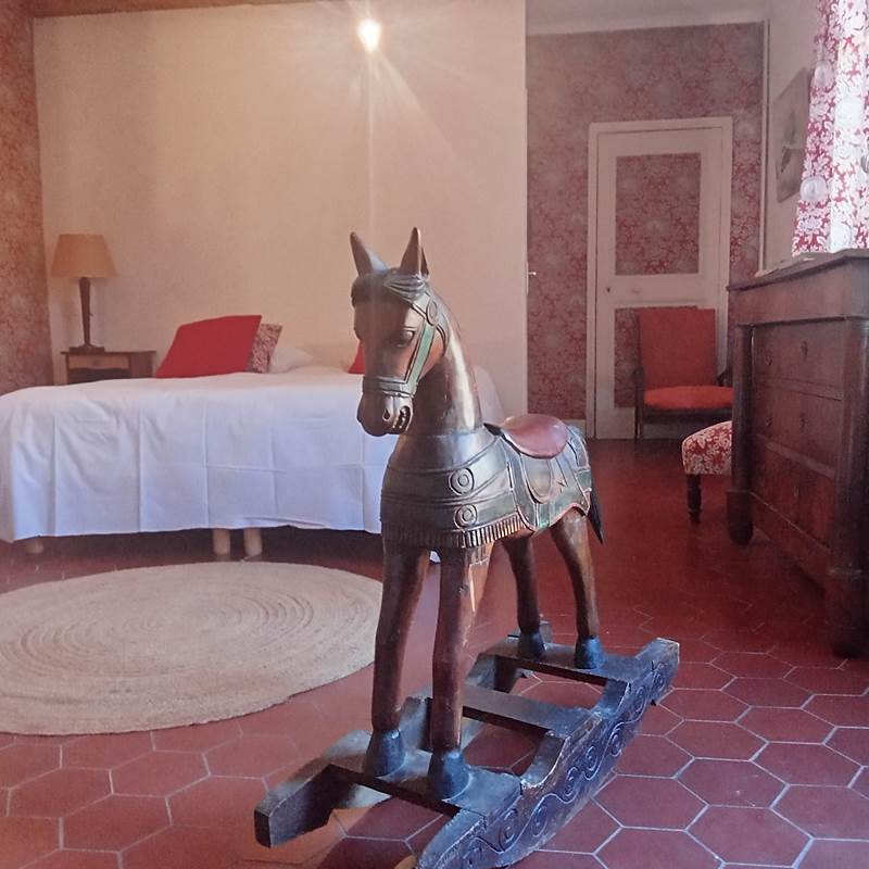 Le Mas Palegry chambres d'hôtes Perpignan chambre 3 côté terrasse cheval