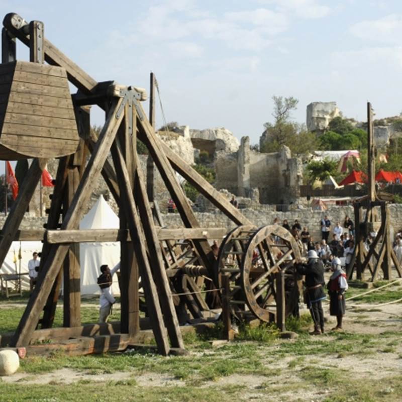 bac72734-0684-4685-997a-4dbff7d9a115-img-around