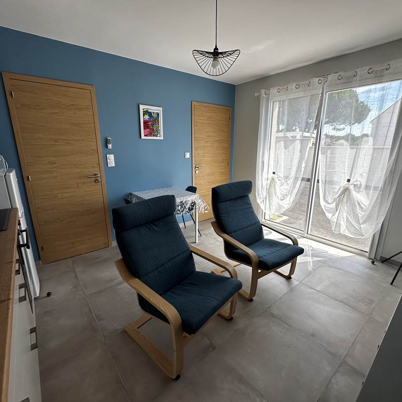 Logement 1 LE MAINE LOREVA CONSTANT vue salon