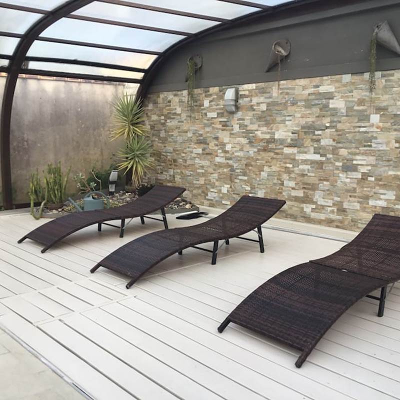 Terrasse hiver de la piscine