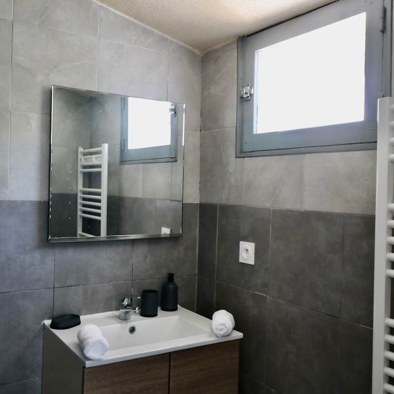 Gites Terra di a Bravona - Appartement Lena Salle de Bain 2