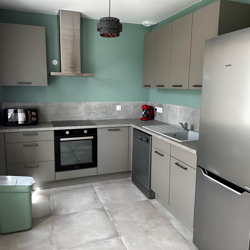 Logement 3 Evasion LE MAINE LOREVA CONSTANT vue cuisine