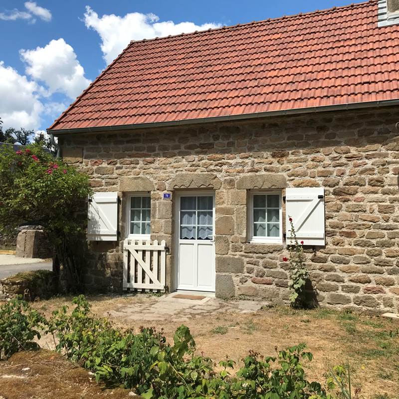 Entrée gîte 4 places - Gîtes Vassivière Le Fer à Cheval