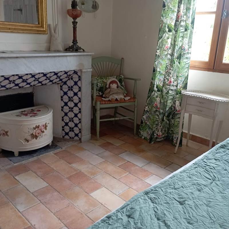 La table de nuit chambre amado